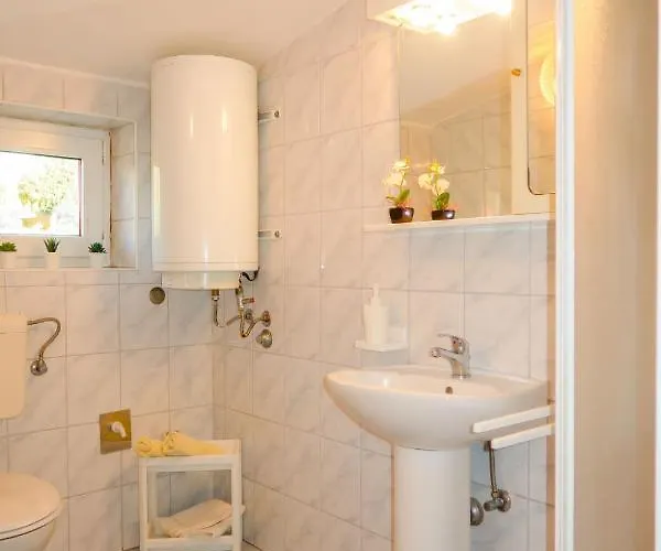 Barbara-1 By Interhome