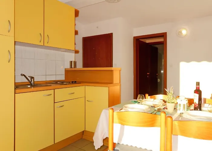 Lejlighed Barbara-1 By Interhome