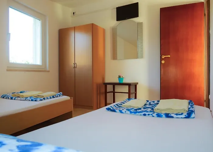 Lejlighed Barbara-1 By Interhome Punat